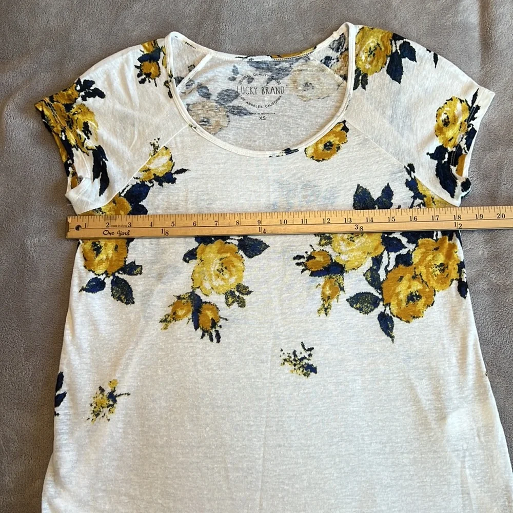 Lucky Brand Linen Blend Short Sleeve Floral Tunic - Picture 12 of 12